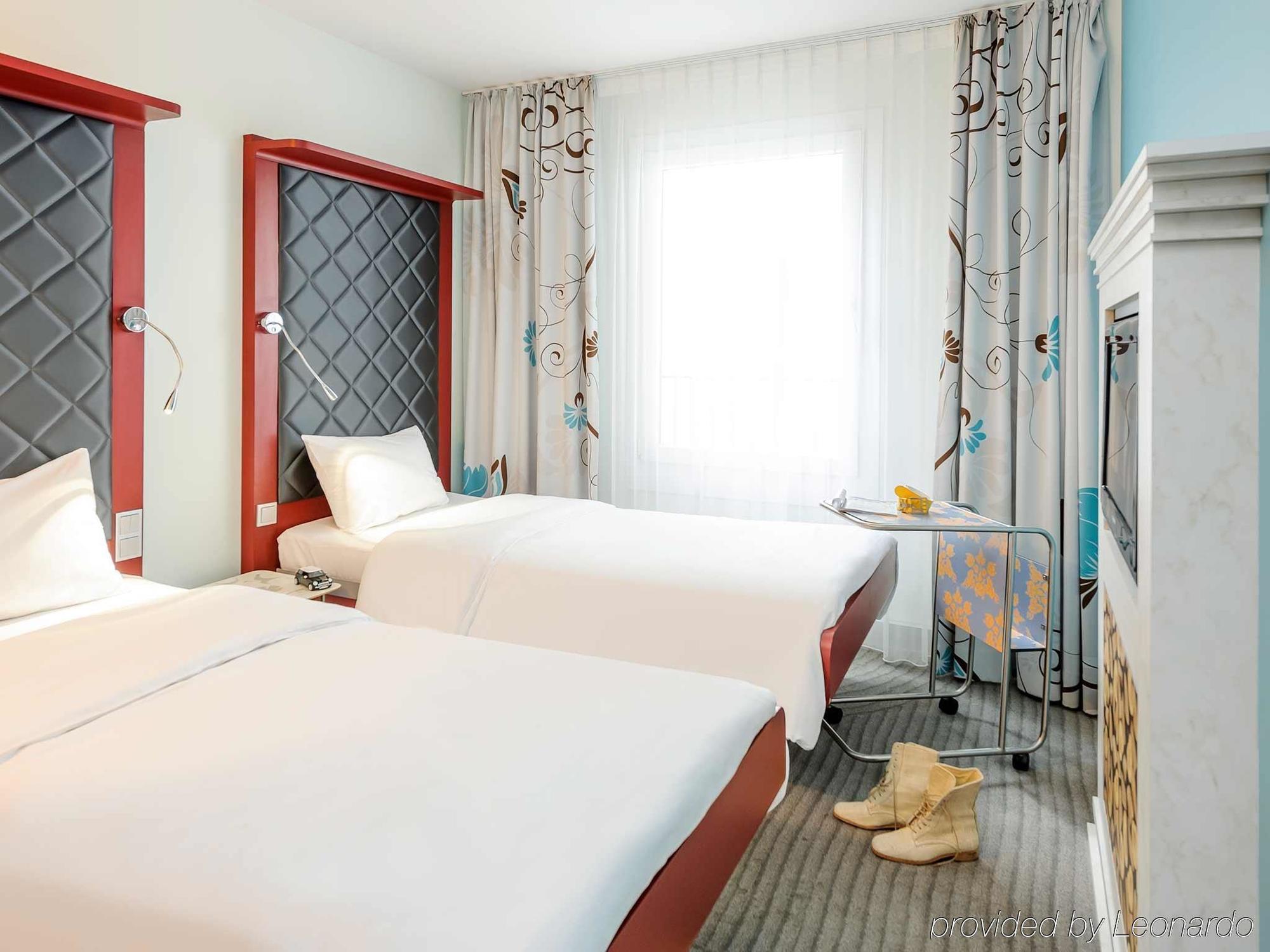 Ibis Styles Hotel Berlin Mitte Экстерьер фото