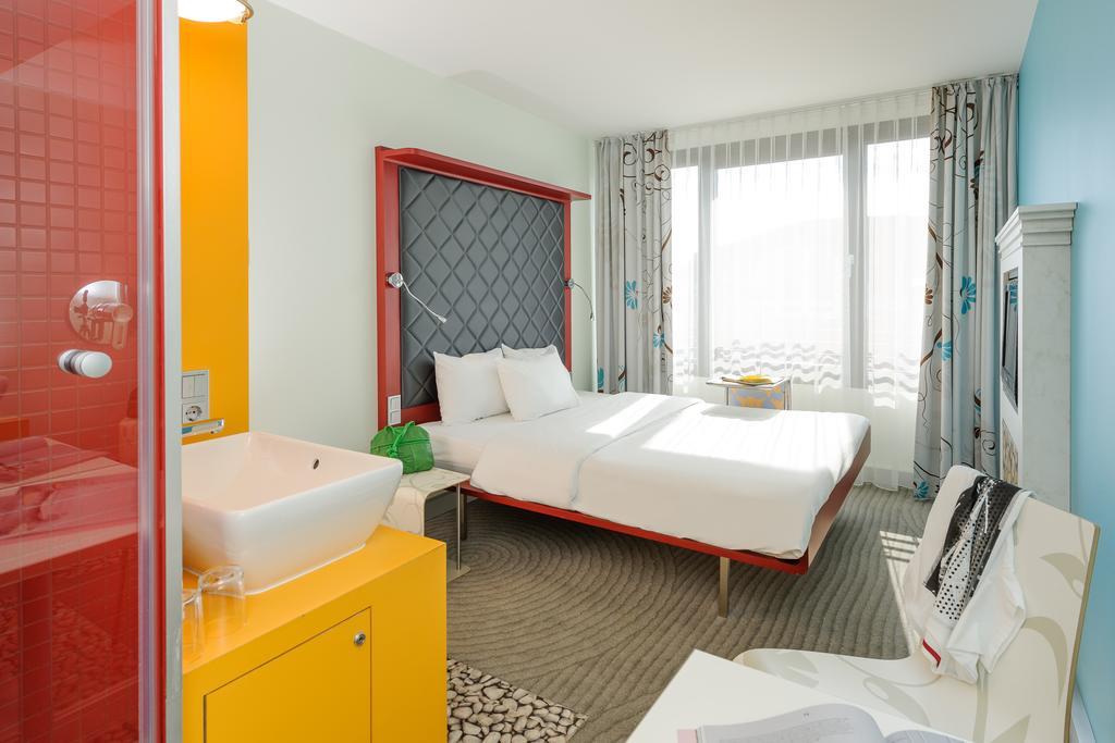 Ibis Styles Hotel Berlin Mitte Экстерьер фото