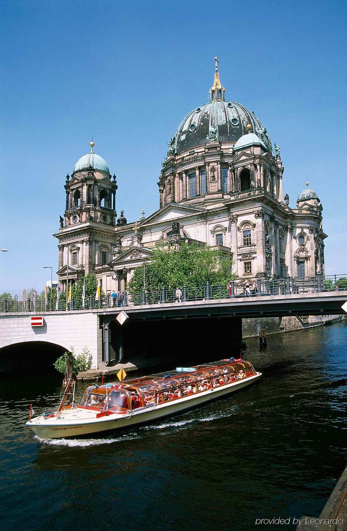Ibis Styles Hotel Berlin Mitte Экстерьер фото