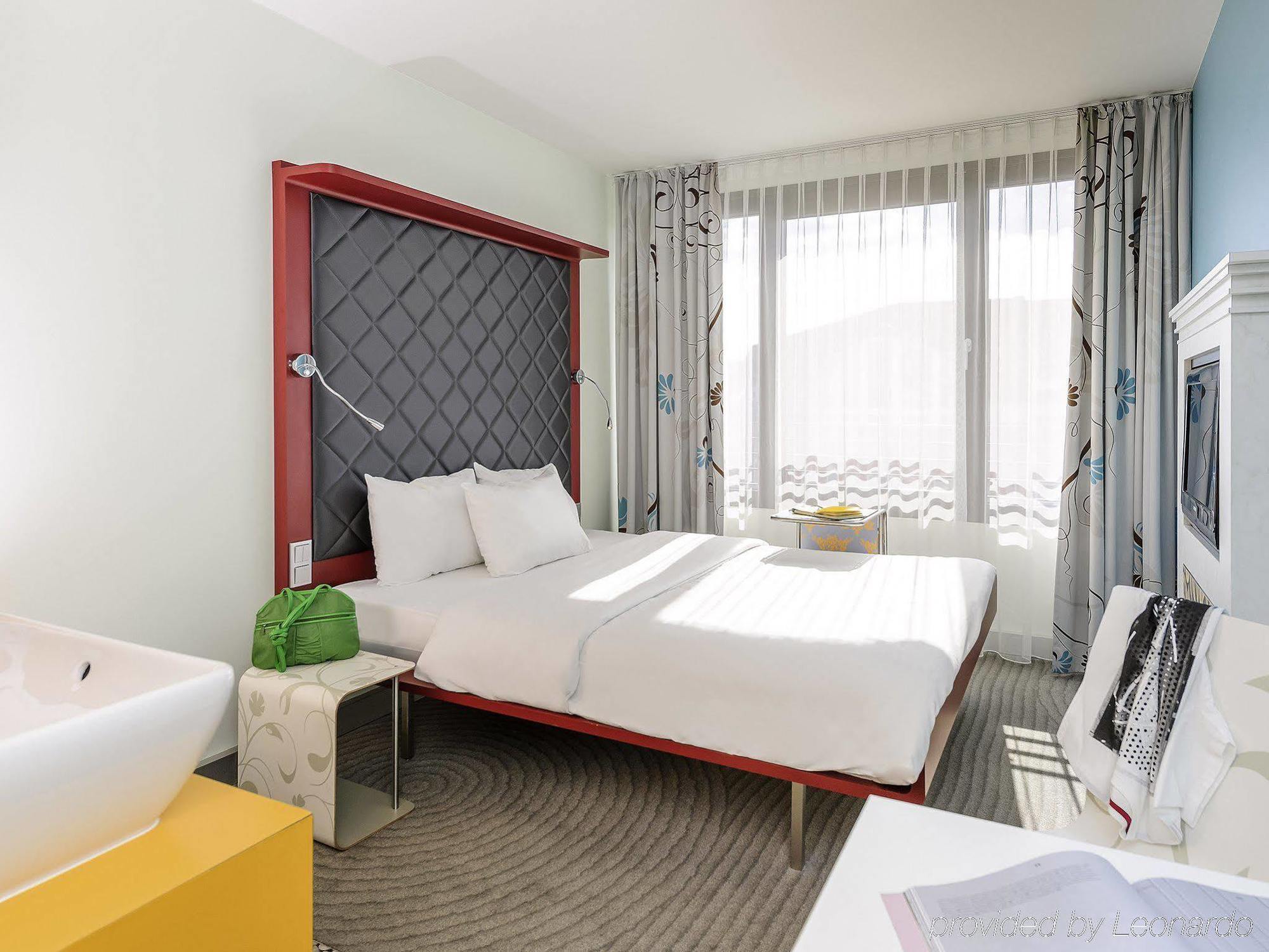Ibis Styles Hotel Berlin Mitte Экстерьер фото