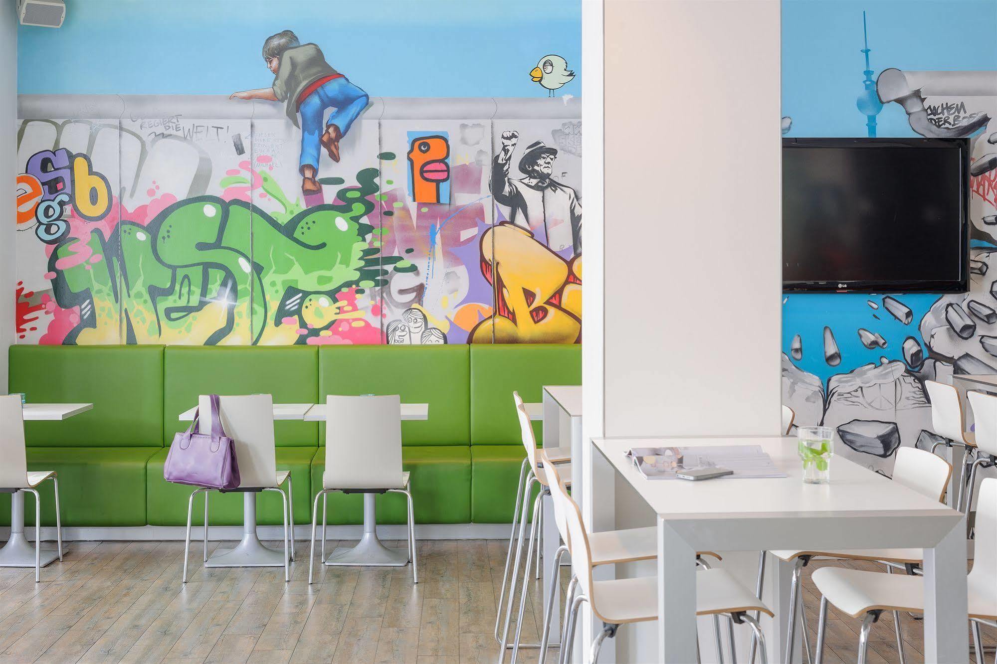 Ibis Styles Hotel Berlin Mitte Экстерьер фото