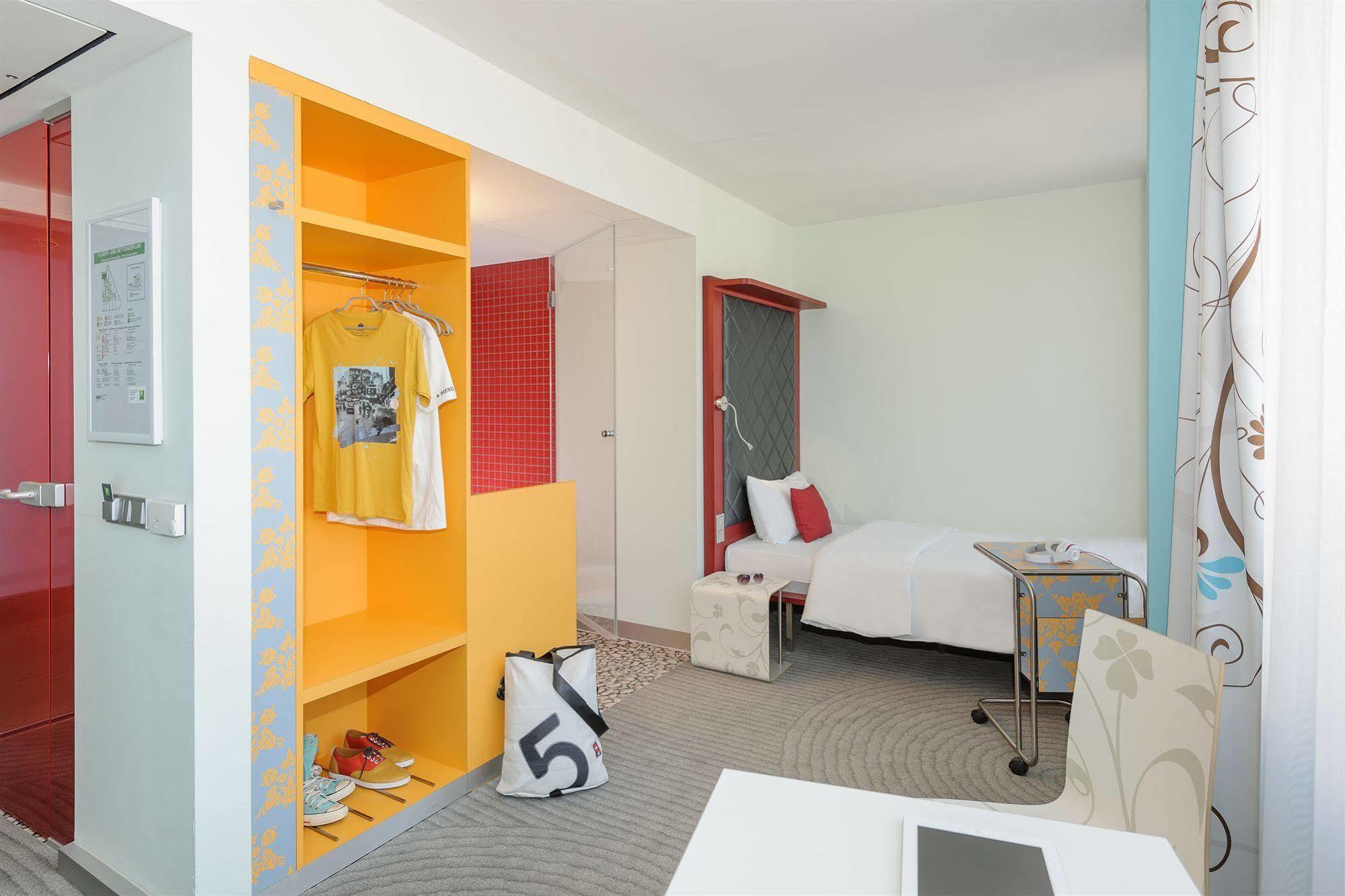 Ibis Styles Hotel Berlin Mitte Экстерьер фото